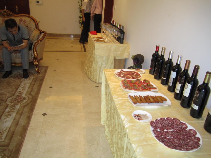 winepartywithluisfamily (1)